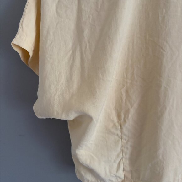 Buttercream Silk Cropped Button Down Shirt - Picture 5 of 8